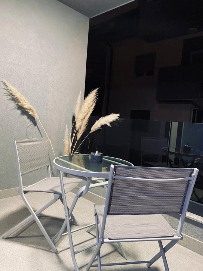 Jacuzzi Apartment Code 96 Zagreb Exterior photo